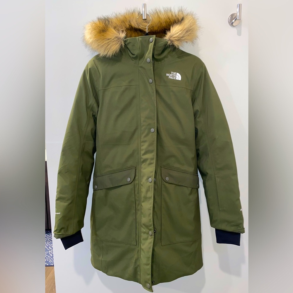 Women’s North Face Futurelight Parka